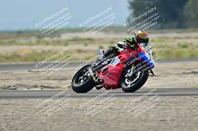 media/Apr-18-2025-TrackDaz (Fri) [[45f5874c44]]/B Group/Session 2 (Turn 7)/